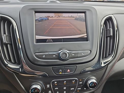 Used 2022 Chevrolet Equinox RS image 20