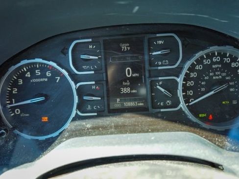 Used 2021 Toyota Tundra Limited w/ Limited Premium Package AWD/4WD image 19