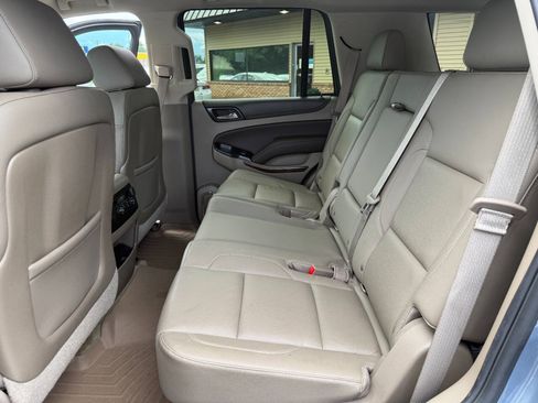 Used 2015 Chevrolet Tahoe LT w/ Luxury Package AWD/4WD image 27