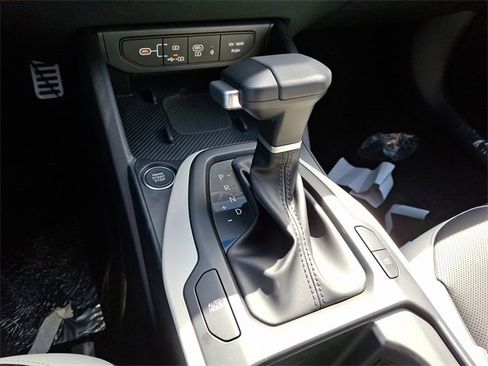 New 2025 Kia K4 GT-Line Turbo image 10