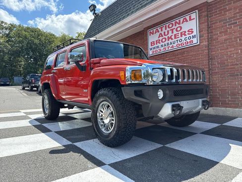 Used 2008 HUMMER H3 Alpha image 8