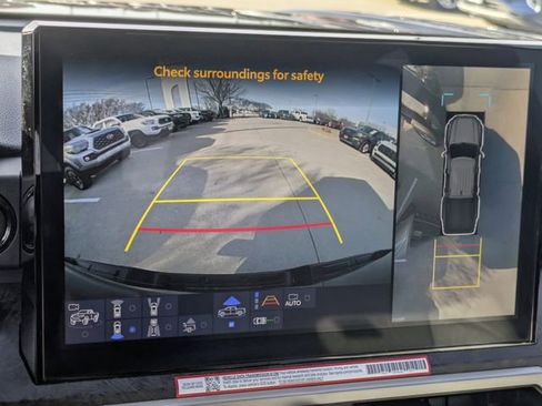 Used 2025 Toyota Tacoma Limited image 18