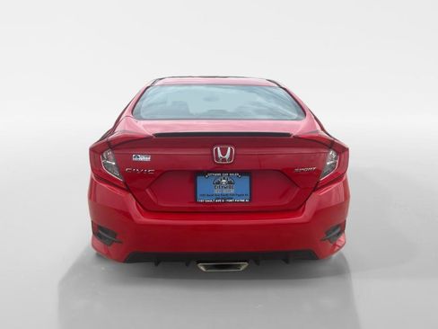 Used 2020 Honda Civic Sport image 4