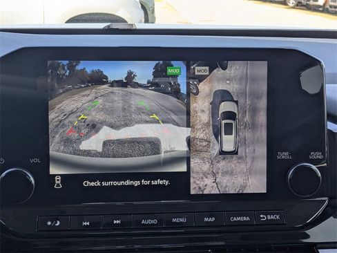 New 2025 Nissan Pathfinder SL image 33