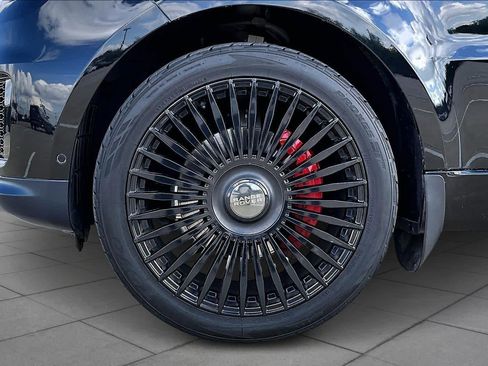 Used 2022 Land Rover Range Rover Sport HSE Silver Edition image 10
