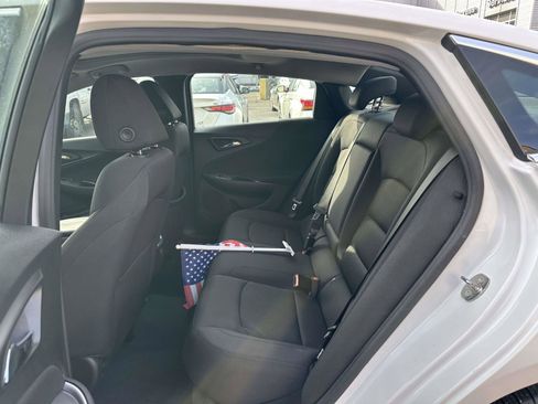 Used 2023 Chevrolet Malibu LT image 12