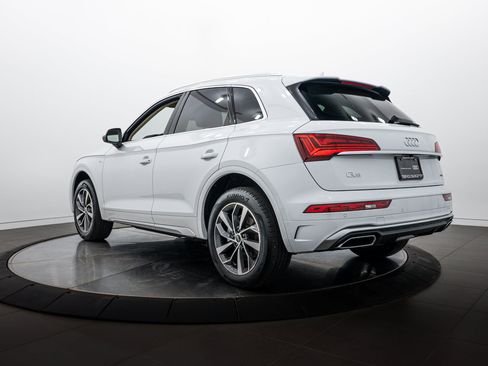 Used 2023 Audi Q5 2.0T Premium Plus w/ Premium Plus Package AWD/4WD image 5