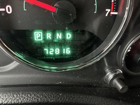 Used 2013 Jeep Wrangler Unlimited Sahara w/ Connectivity Group image 26