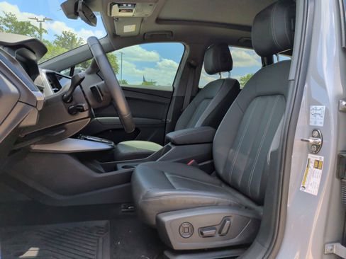 Certified 2023 Audi Q4 e-tron Premium Plus w/ Premium Plus RWD image 12