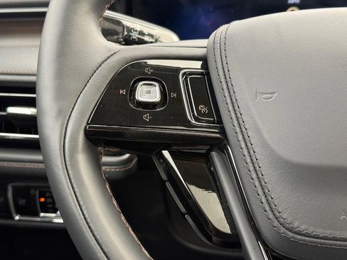 New 2026 Lincoln Aviator Reserve w/ Jet Appearance Package image 9