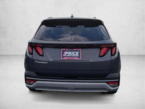 Certified 2025 Hyundai Tucson SEL image 7