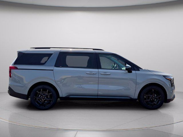 Certified 2026 Kia Carnival Hybrid FWD image 8
