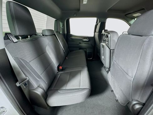 Used 2025 Chevrolet Silverado 1500 LT AWD/4WD image 23