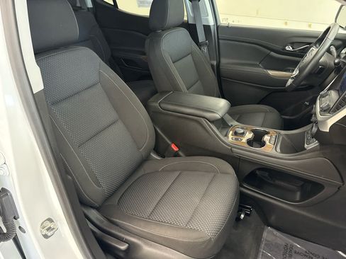 Used 2023 GMC Acadia SLE w/ Driver Convenience Package AWD/4WD image 26