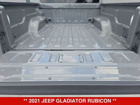 Used 2021 Jeep Gladiator Rubicon AWD/4WD image 32