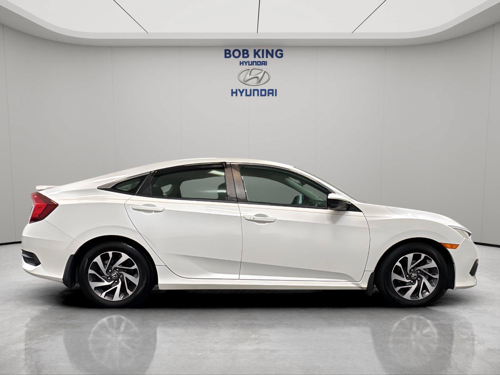 Used 2016 Honda Civic EX image 6