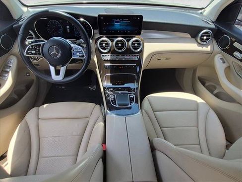 Used 2022 Mercedes-Benz GLC 300 image 17