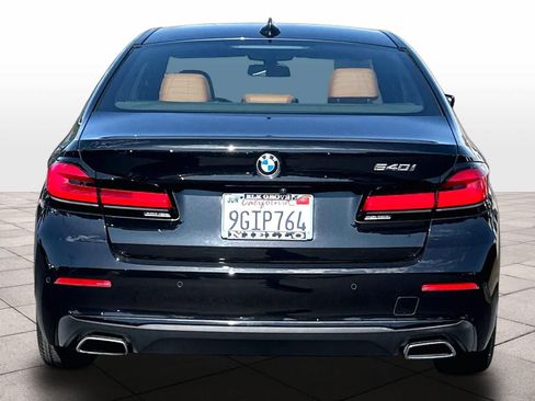 Used 2023 BMW 540i w/ Convenience Package RWD image 8