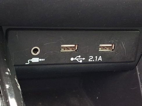 Used 2021 Subaru Outback Limited image 25