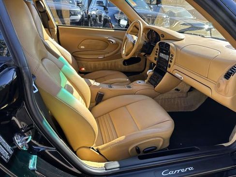 Used 2003 Porsche 911 Carrera image 18