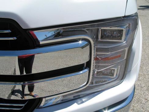 Used 2019 Ford F150 Lariat w/ Equipment Group 502A Luxury AWD/4WD image 79