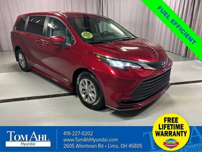 Used 2021 Toyota Sienna LE