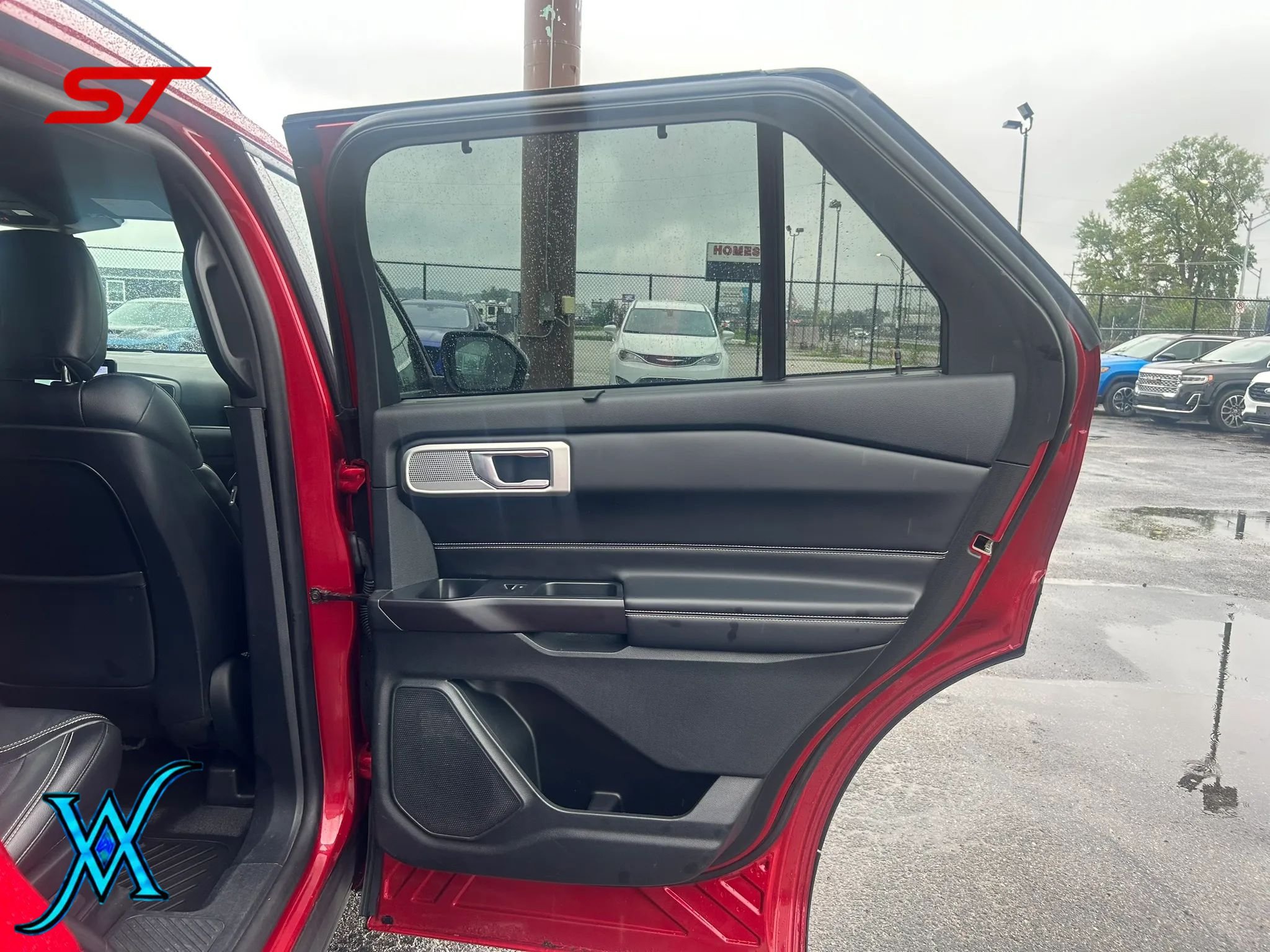 Used 2020 Ford Explorer ST w/ ST Street Pack AWD/4WD image 21