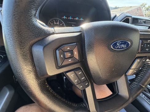 Used 2016 Ford F150 XLT w/ Equipment Group 302A Luxury AWD/4WD image 30