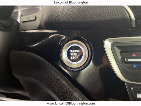 Used 2019 Honda Pilot Touring image 22