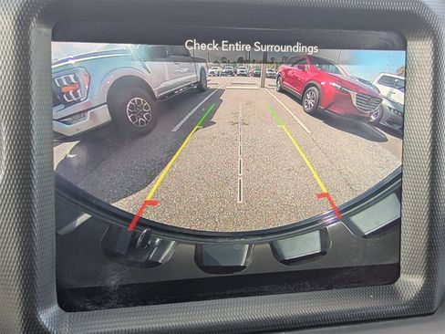 Used 2018 Jeep Wrangler Unlimited Sahara image 22