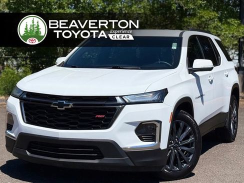 Used 2023 Chevrolet Traverse RS w/ LPO, Floor Liner Package FWD image 1