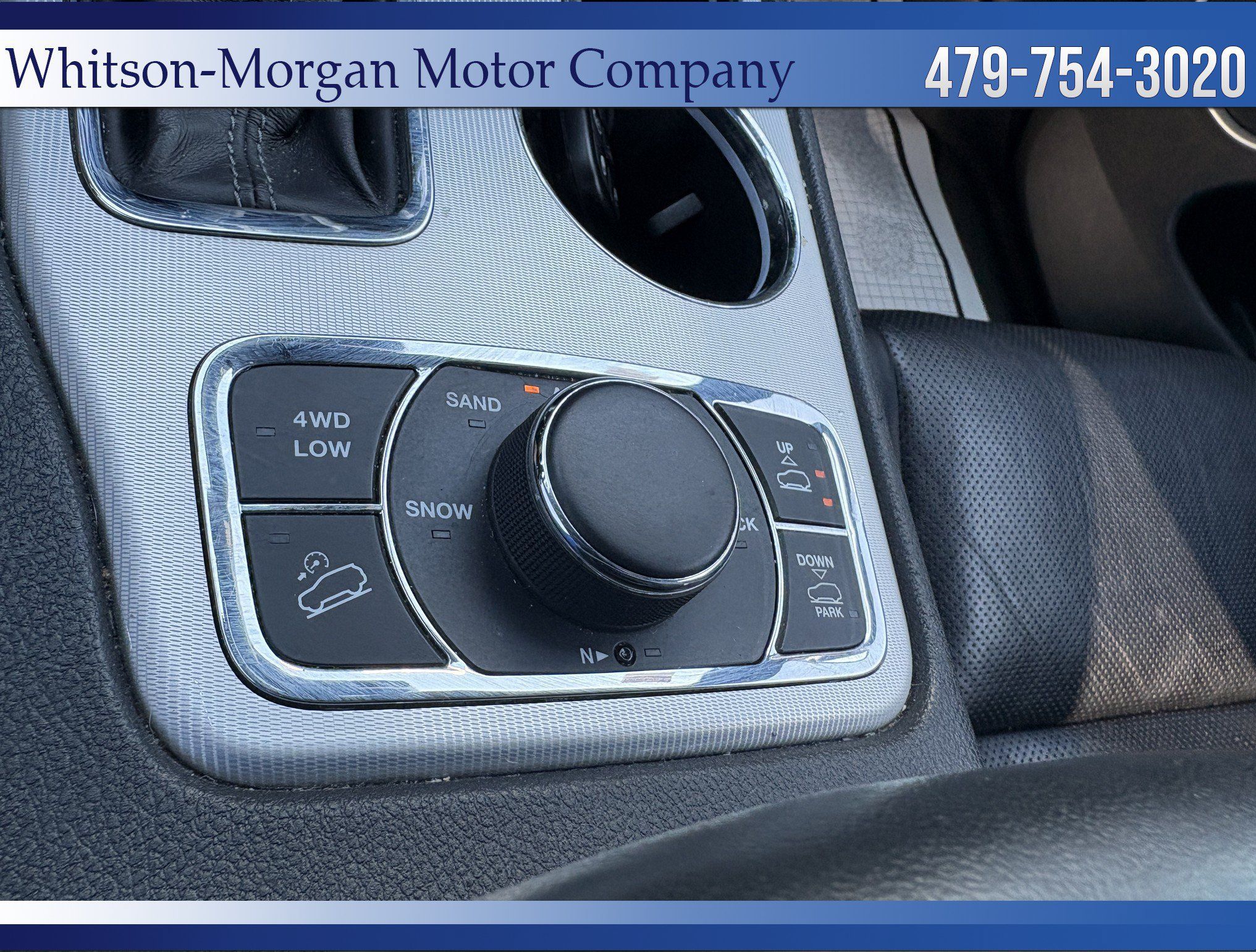 Used 2020 Jeep Grand Cherokee Overland w/ Interior Metal Package AWD/4WD image 29