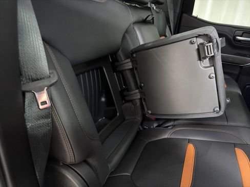 Certified 2021 GMC Sierra 1500 AT4 AWD/4WD image 21