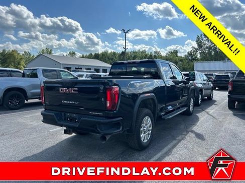 Used 2022 GMC Sierra 2500 Denali AWD/4WD image 9