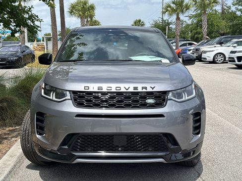 New 2025 Land Rover Discovery Sport Dynamic SE image 2