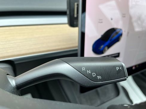 Used 2021 Tesla Model 3 Long Range image 28