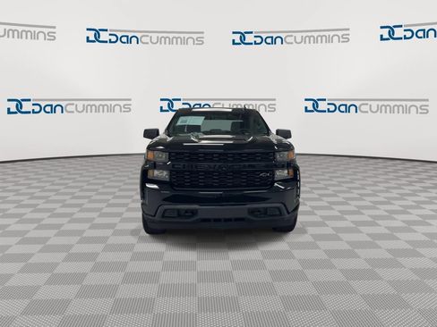 Used 2022 Chevrolet Silverado 1500 Custom AWD/4WD image 3