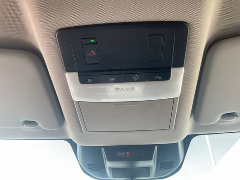 Used 2026 Nissan Rogue SL FWD image 18