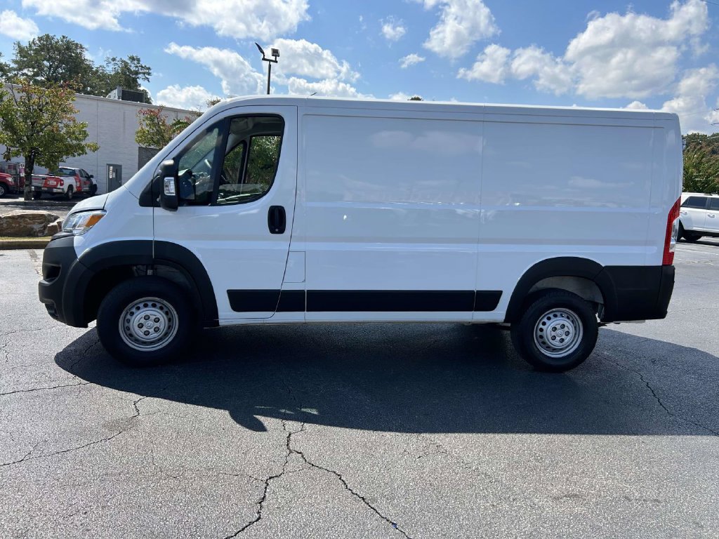 Used 2025 RAM ProMaster 2500 w/ Convenience Group FWD image 6