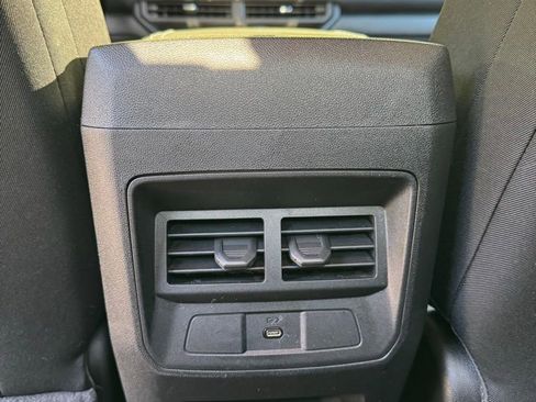 Used 2024 GMC Canyon Elevation RWD image 10