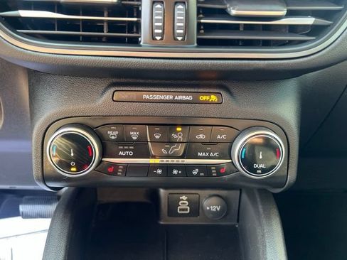 Used 2024 Ford Escape Active AWD/4WD image 29