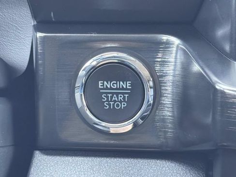 New 2026 Ford F250 Lariat w/ FX4 Off-Road Package AWD/4WD image 36