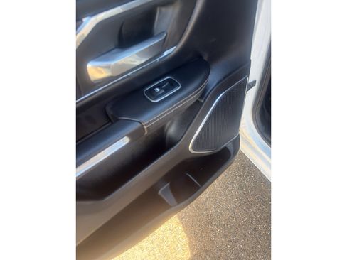 Used 2024 RAM 1500 Laramie image 17
