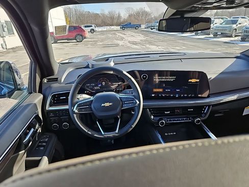 New 2026 Chevrolet Suburban Premier w/ Sun And Tow Package image 10