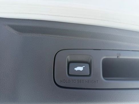 Certified 2023 Honda CR-V EX-L image 28