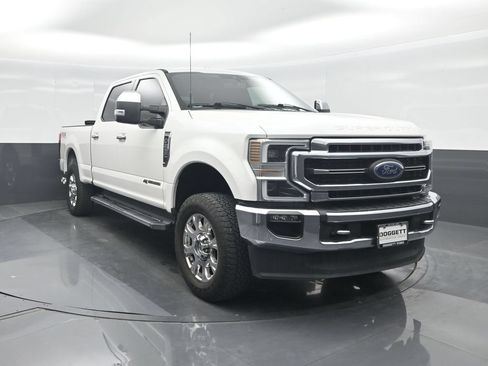 Used 2022 Ford F250 Lariat w/ Lariat Ultimate Package AWD/4WD image 4