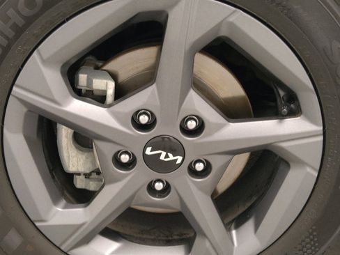 Used 2025 Kia K4 FWD image 31
