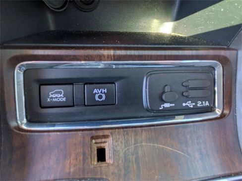 Used 2020 Subaru Ascent Touring w/ Popular Package #3 image 25