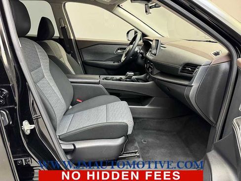 Used 2023 Nissan Rogue SV AWD/4WD image 19
