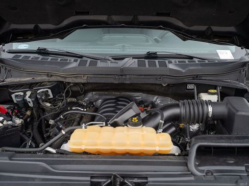 Used 2021 Ford F150 XLT AWD/4WD image 22